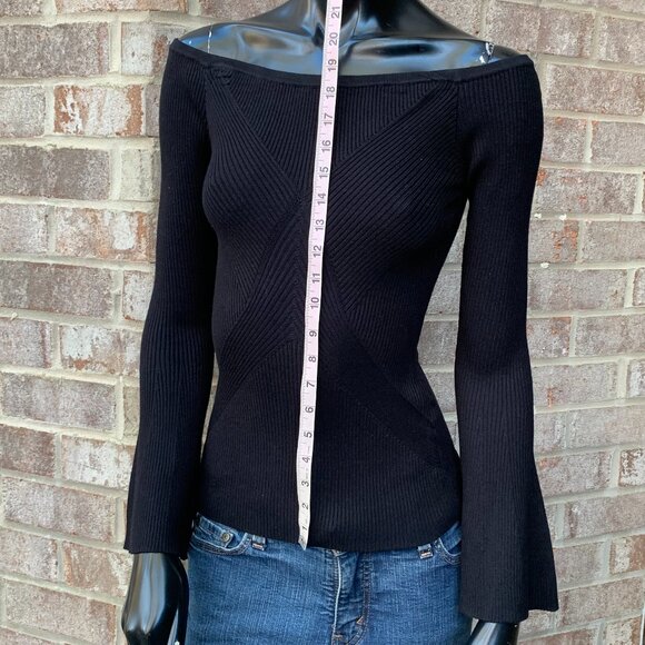 Guess Off the Shoulder Caylee Ribbed Pull Over Sweater Sz S NWT - Picture 7 of 14